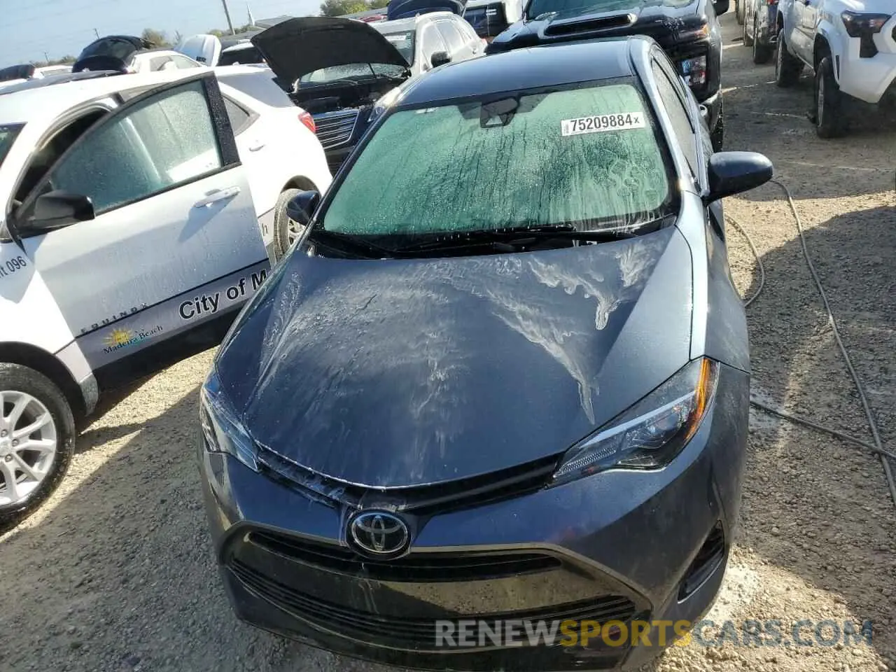 5 Photograph of a damaged car 2T1BURHE6KC157736 TOYOTA COROLLA 2019