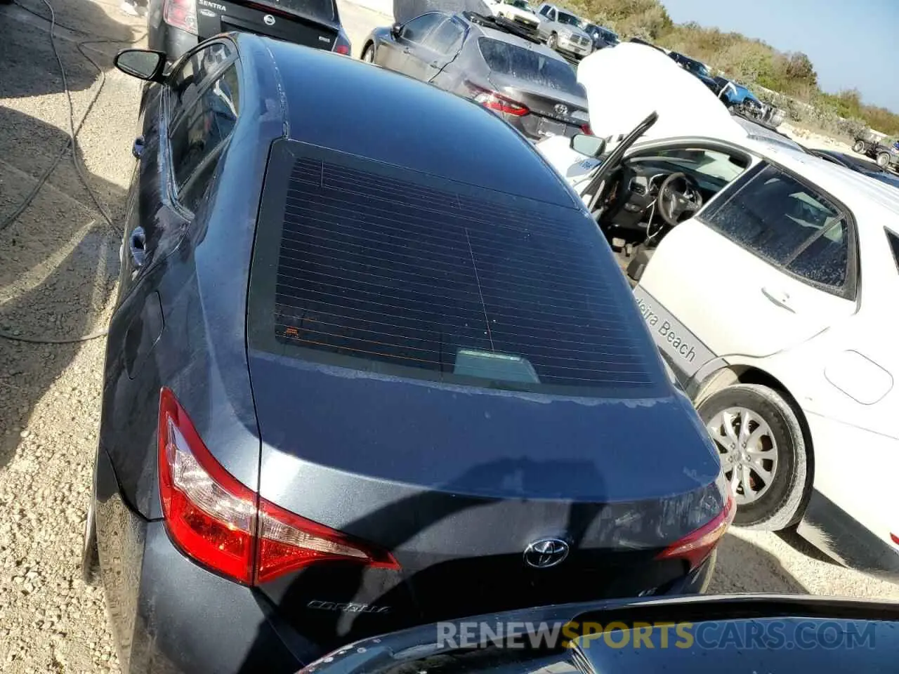 6 Photograph of a damaged car 2T1BURHE6KC157736 TOYOTA COROLLA 2019