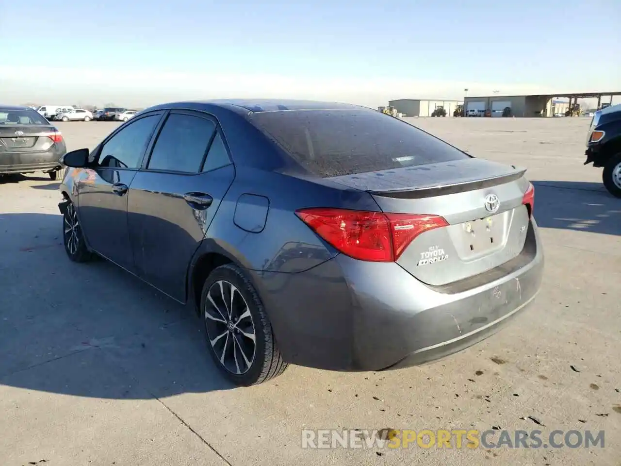 3 Photograph of a damaged car 2T1BURHE6KC163472 TOYOTA COROLLA 2019