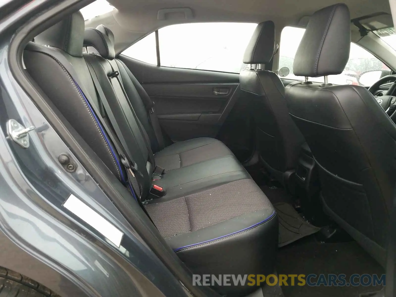 6 Photograph of a damaged car 2T1BURHE6KC167831 TOYOTA COROLLA 2019