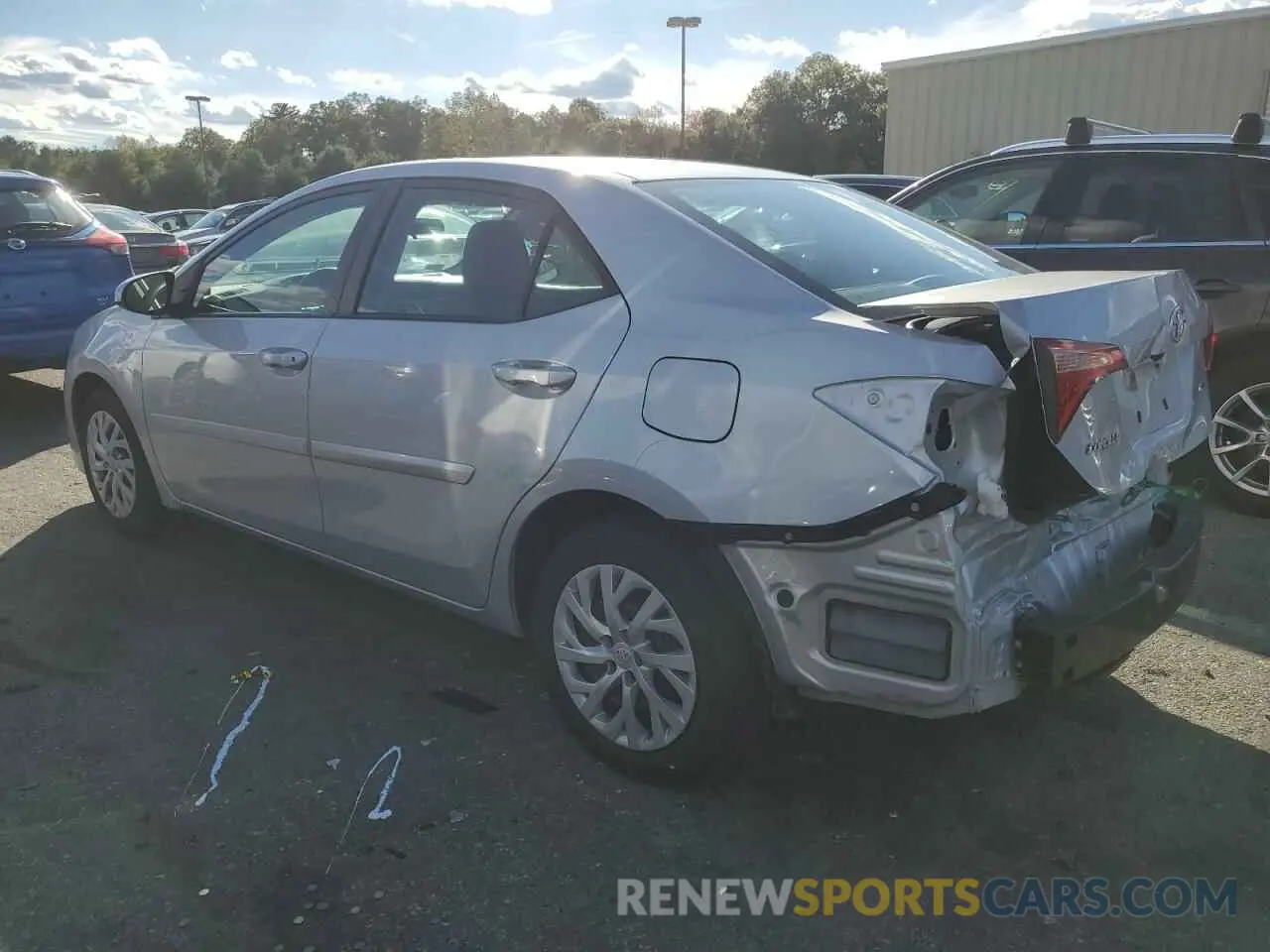 2 Photograph of a damaged car 2T1BURHE6KC170406 TOYOTA COROLLA 2019