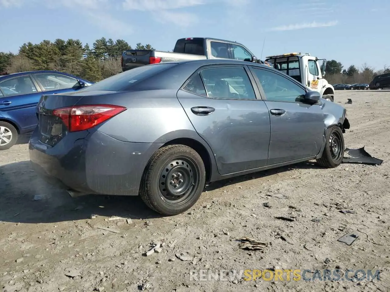 3 Photograph of a damaged car 2T1BURHE6KC172589 TOYOTA COROLLA 2019