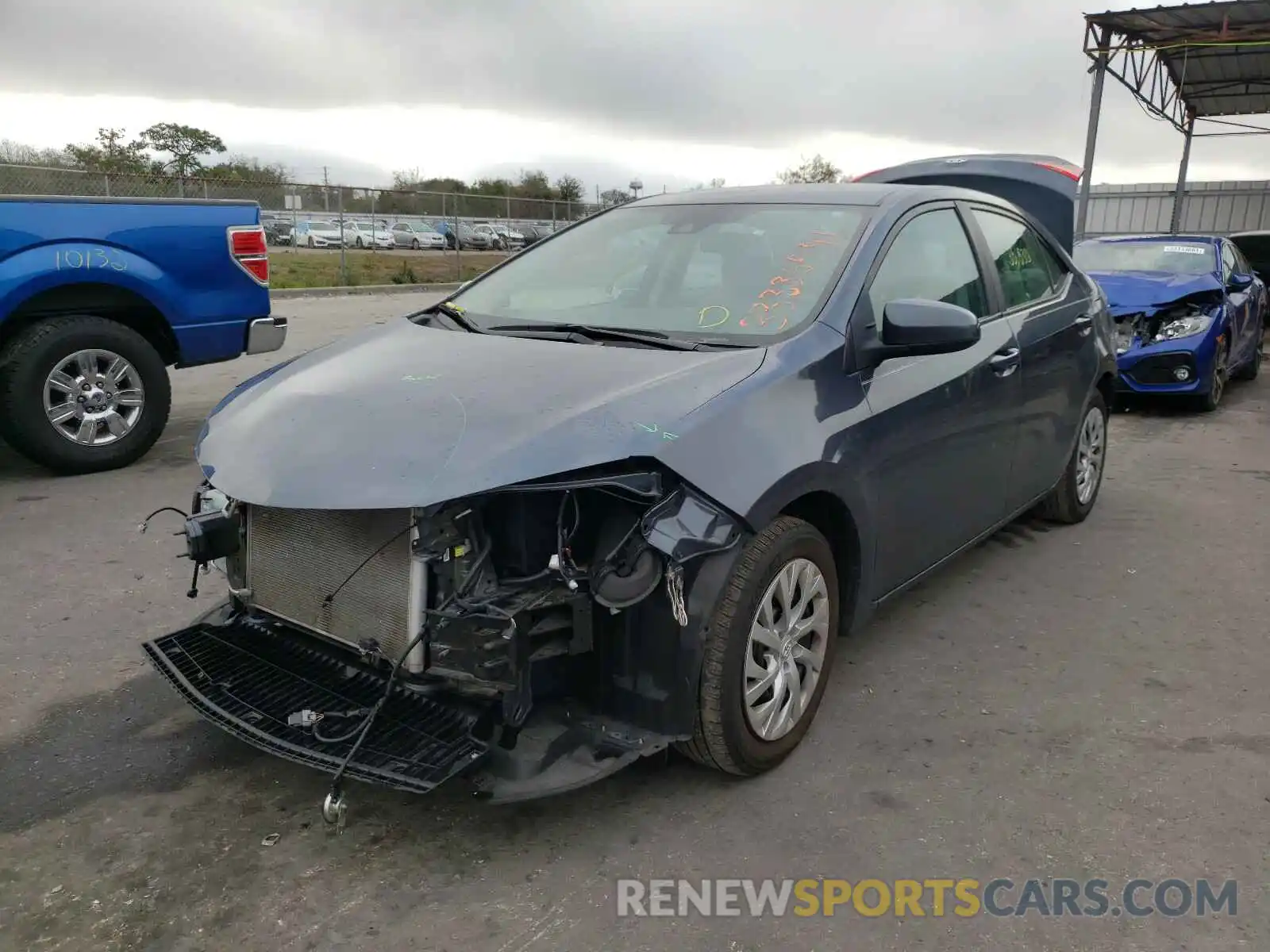 2 Photograph of a damaged car 2T1BURHE6KC174956 TOYOTA COROLLA 2019