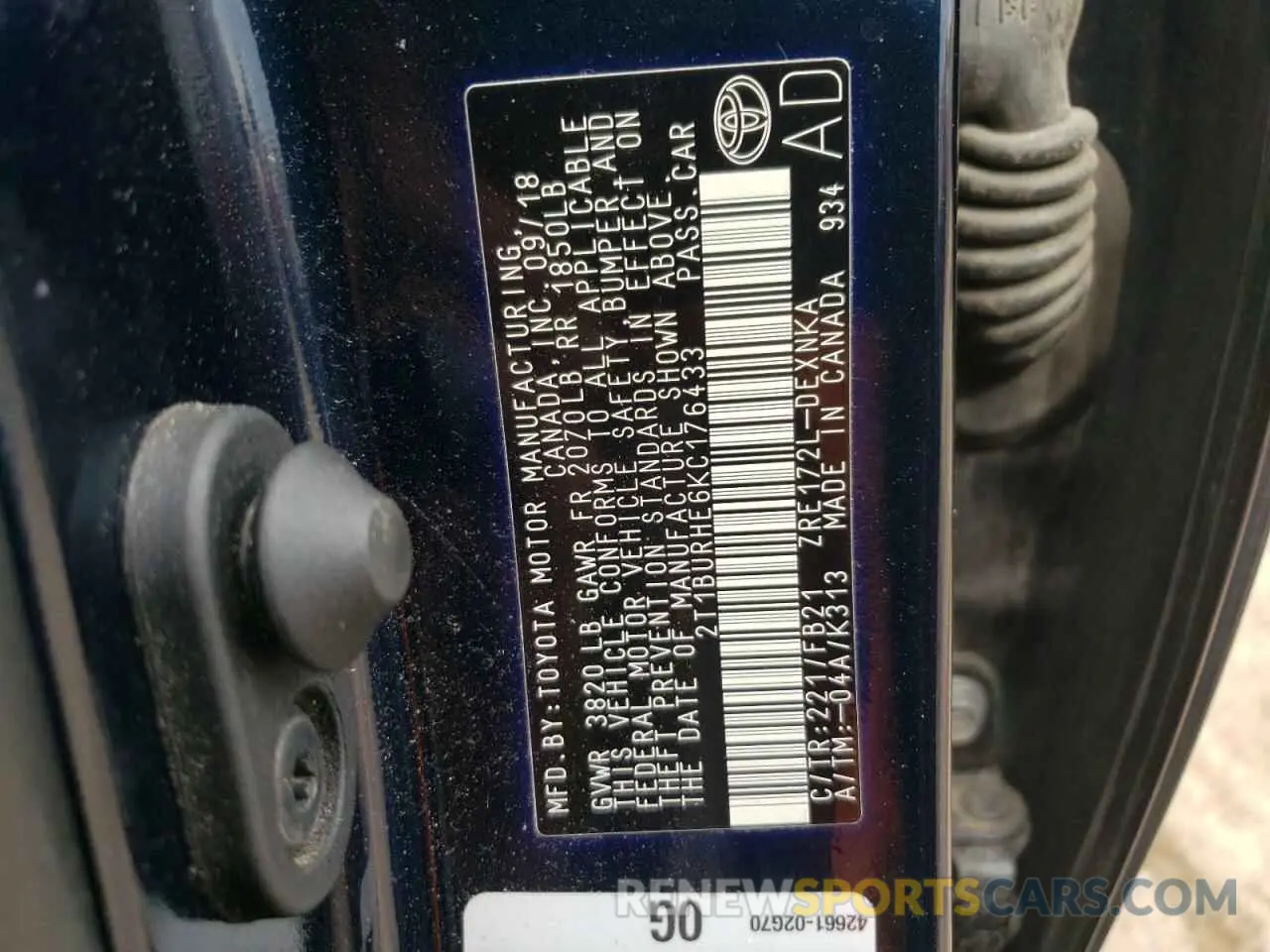 10 Photograph of a damaged car 2T1BURHE6KC176433 TOYOTA COROLLA 2019