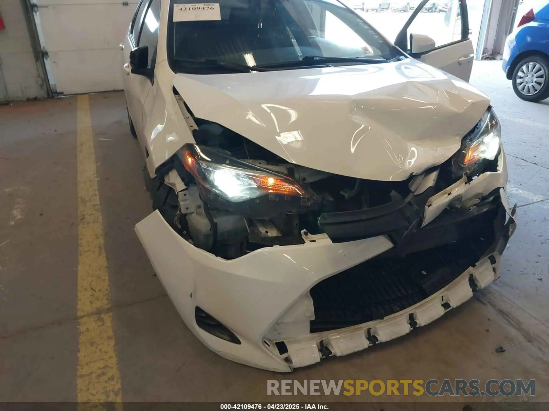 6 Photograph of a damaged car 2T1BURHE6KC177081 TOYOTA COROLLA 2019