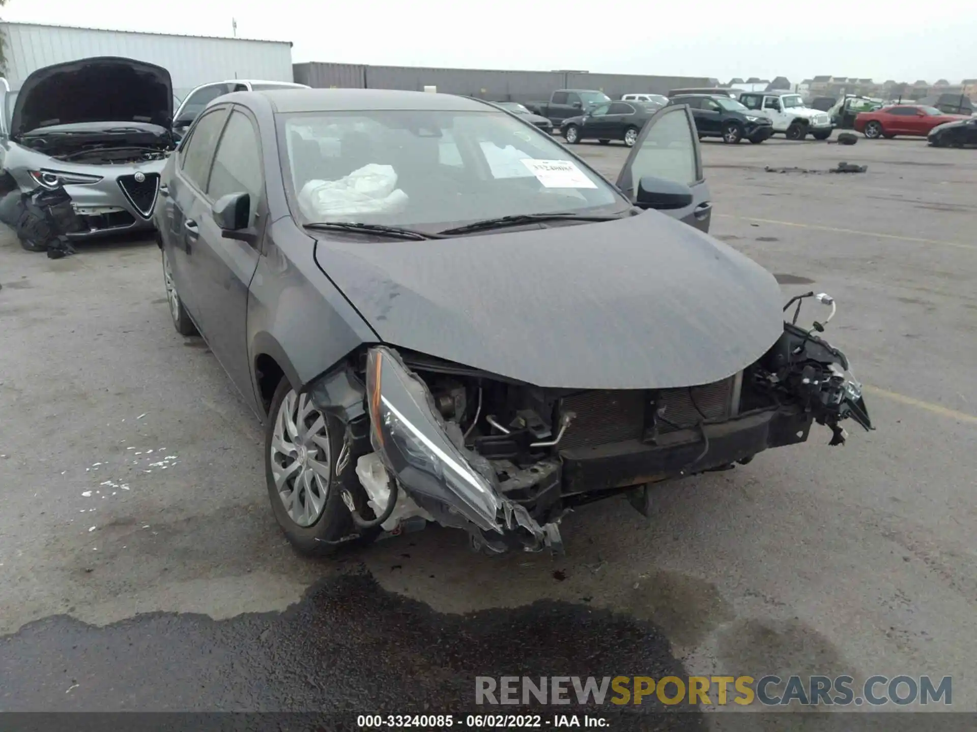 6 Photograph of a damaged car 2T1BURHE6KC180935 TOYOTA COROLLA 2019