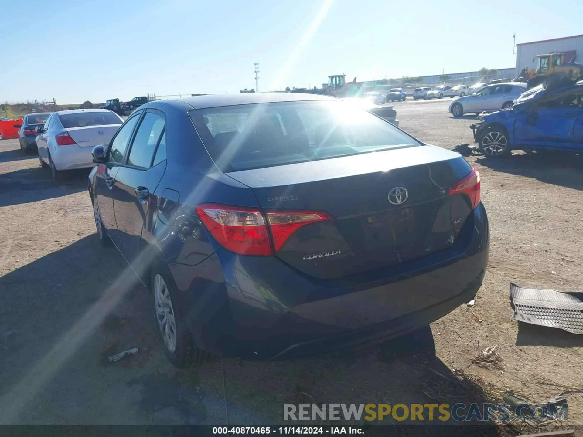 3 Photograph of a damaged car 2T1BURHE6KC188162 TOYOTA COROLLA 2019