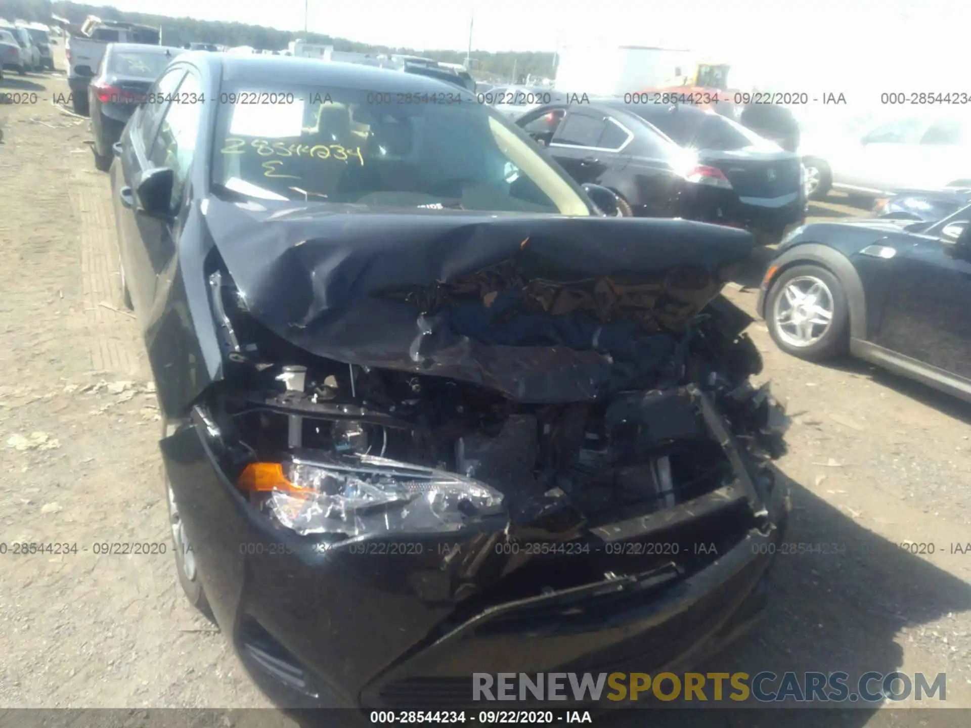 6 Photograph of a damaged car 2T1BURHE6KC190705 TOYOTA COROLLA 2019