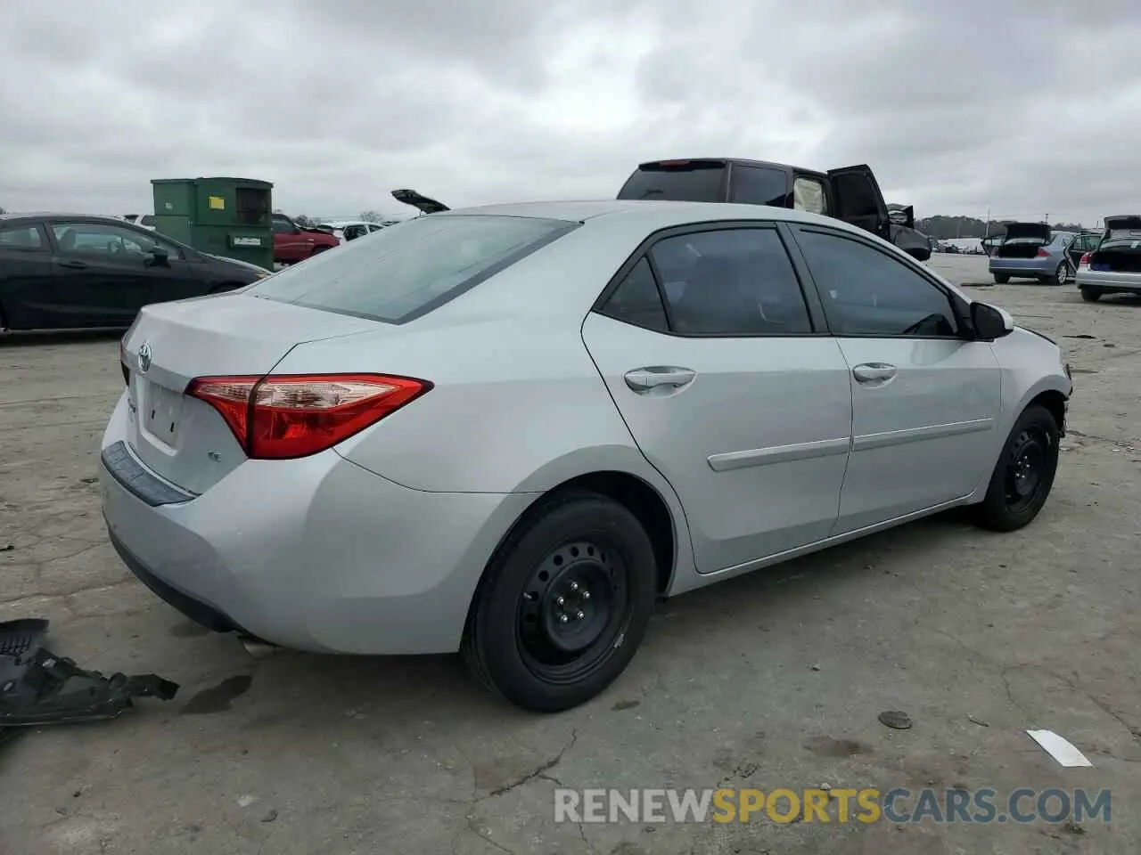 3 Photograph of a damaged car 2T1BURHE6KC191188 TOYOTA COROLLA 2019