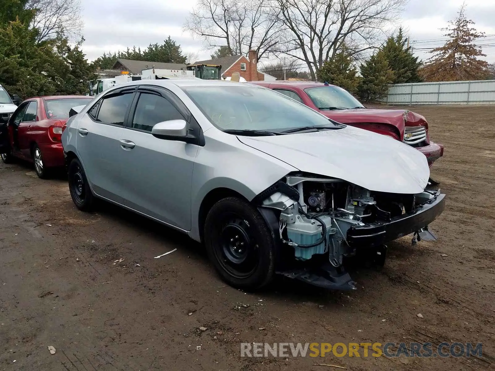 1 Photograph of a damaged car 2T1BURHE6KC194401 TOYOTA COROLLA 2019