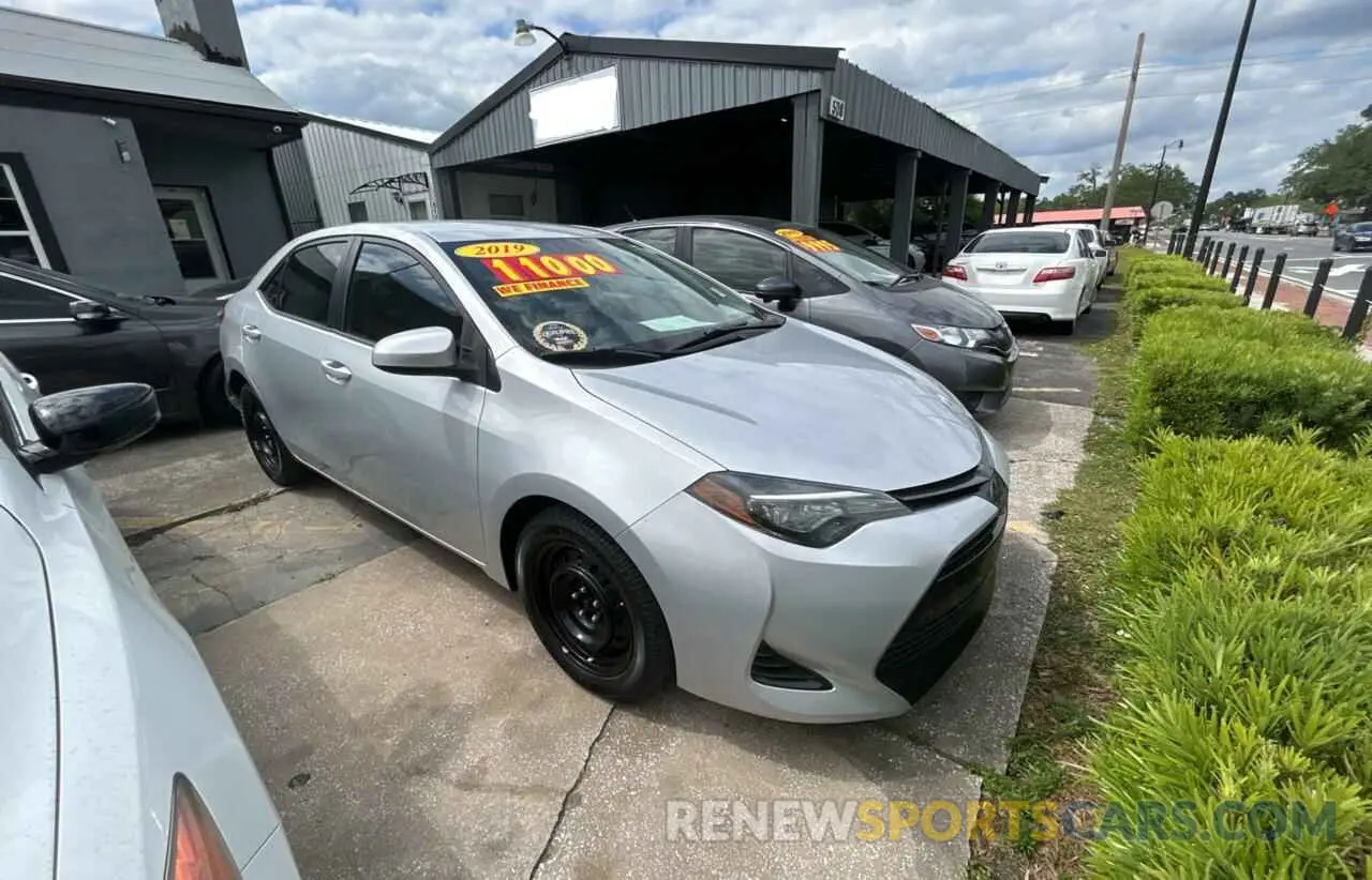 1 Photograph of a damaged car 2T1BURHE6KC198934 TOYOTA COROLLA 2019