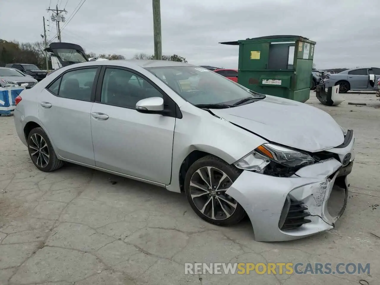 4 Photograph of a damaged car 2T1BURHE6KC198982 TOYOTA COROLLA 2019