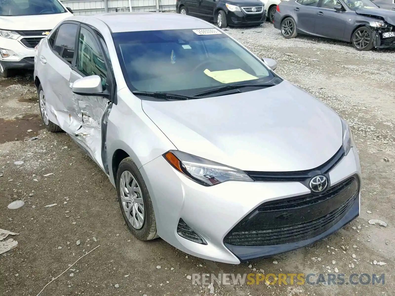 1 Photograph of a damaged car 2T1BURHE6KC199095 TOYOTA COROLLA 2019