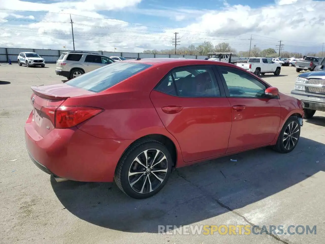 3 Photograph of a damaged car 2T1BURHE6KC208605 TOYOTA COROLLA 2019