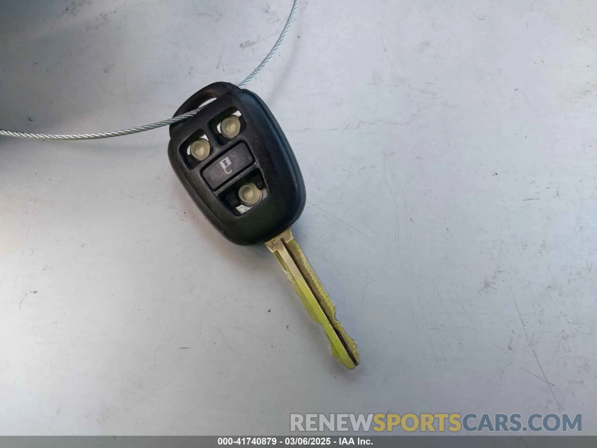 11 Photograph of a damaged car 2T1BURHE6KC209026 TOYOTA COROLLA 2019