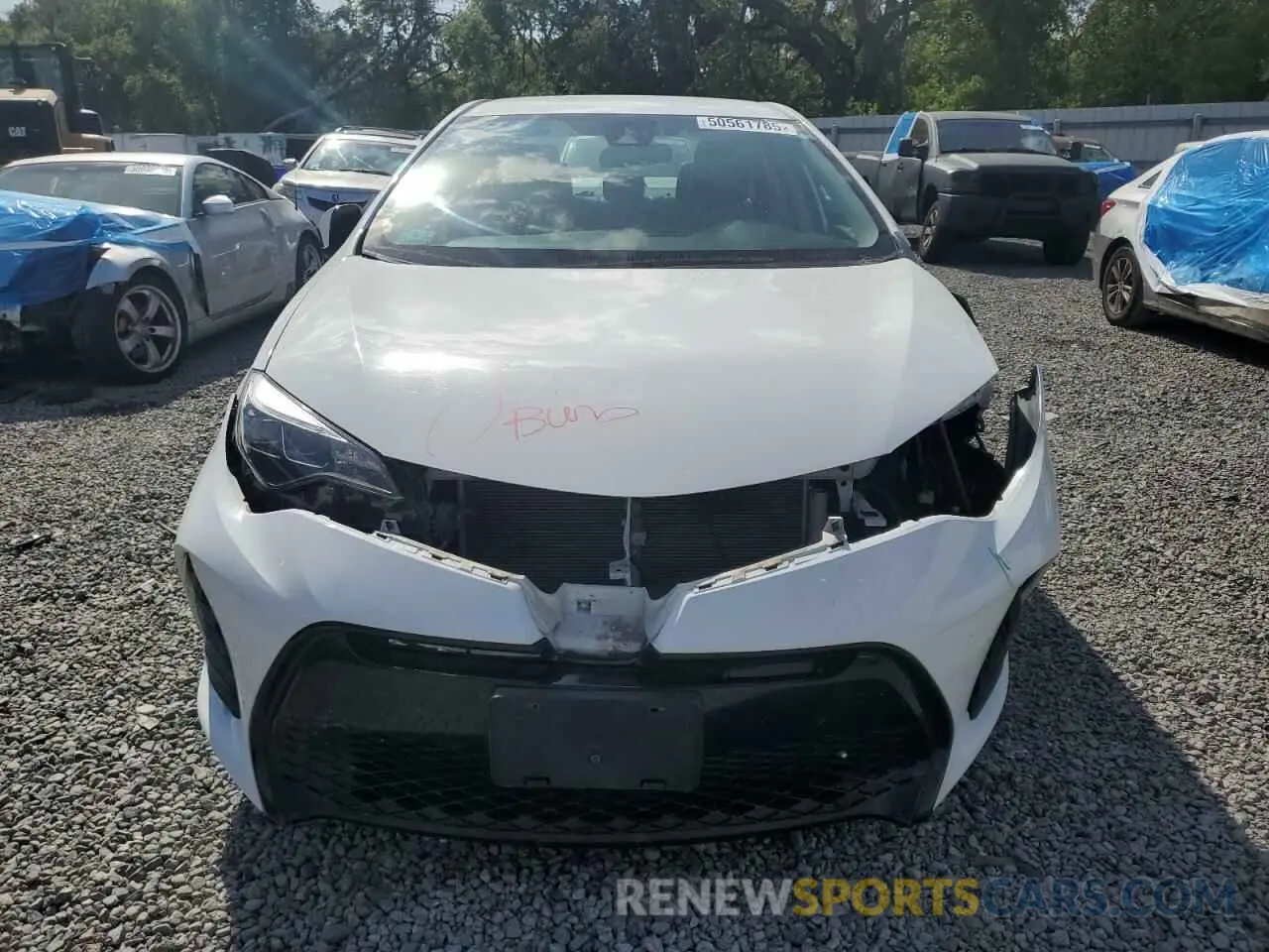 5 Photograph of a damaged car 2T1BURHE6KC211116 TOYOTA COROLLA 2019