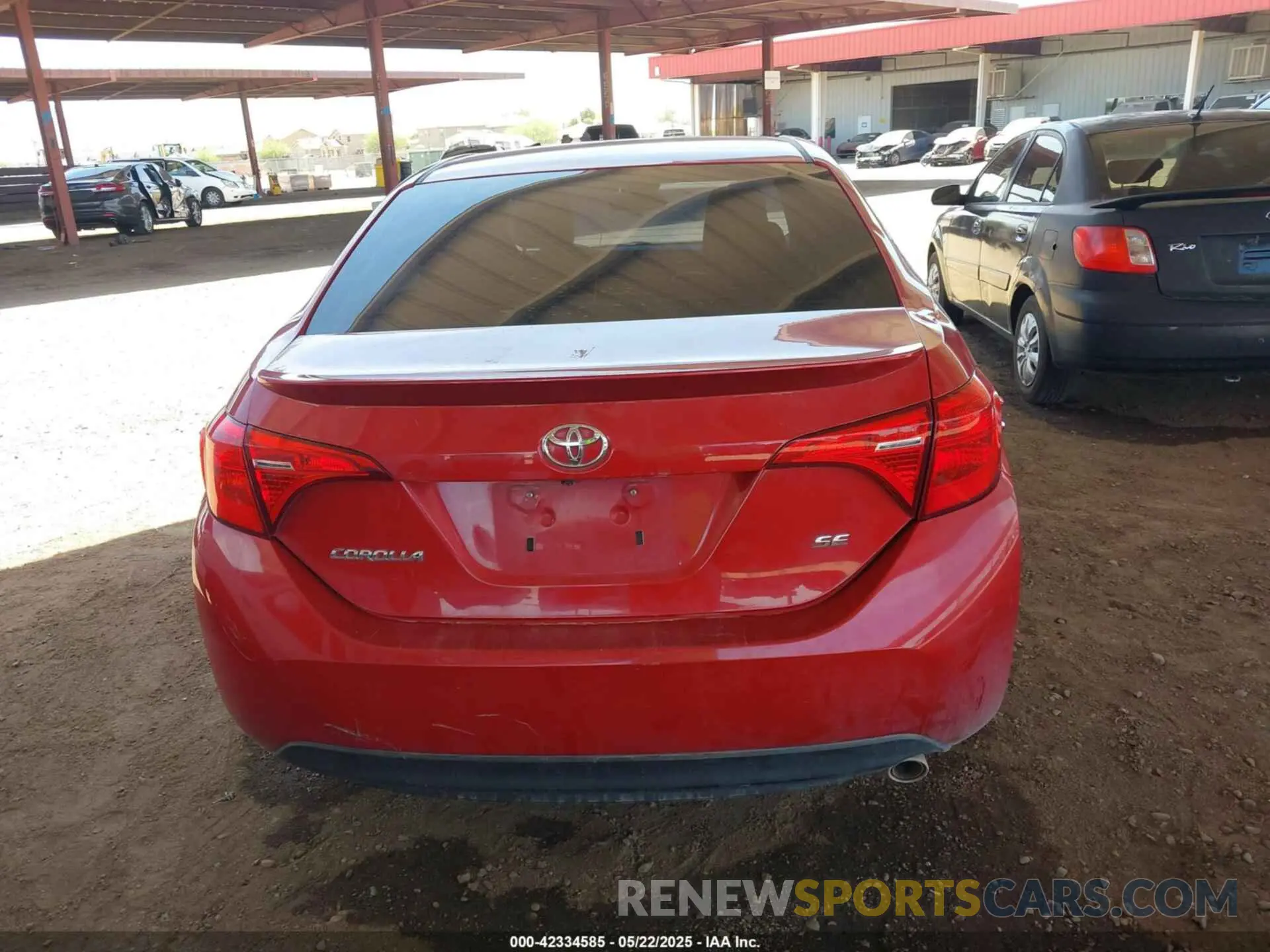 15 Photograph of a damaged car 2T1BURHE6KC211732 TOYOTA COROLLA 2019