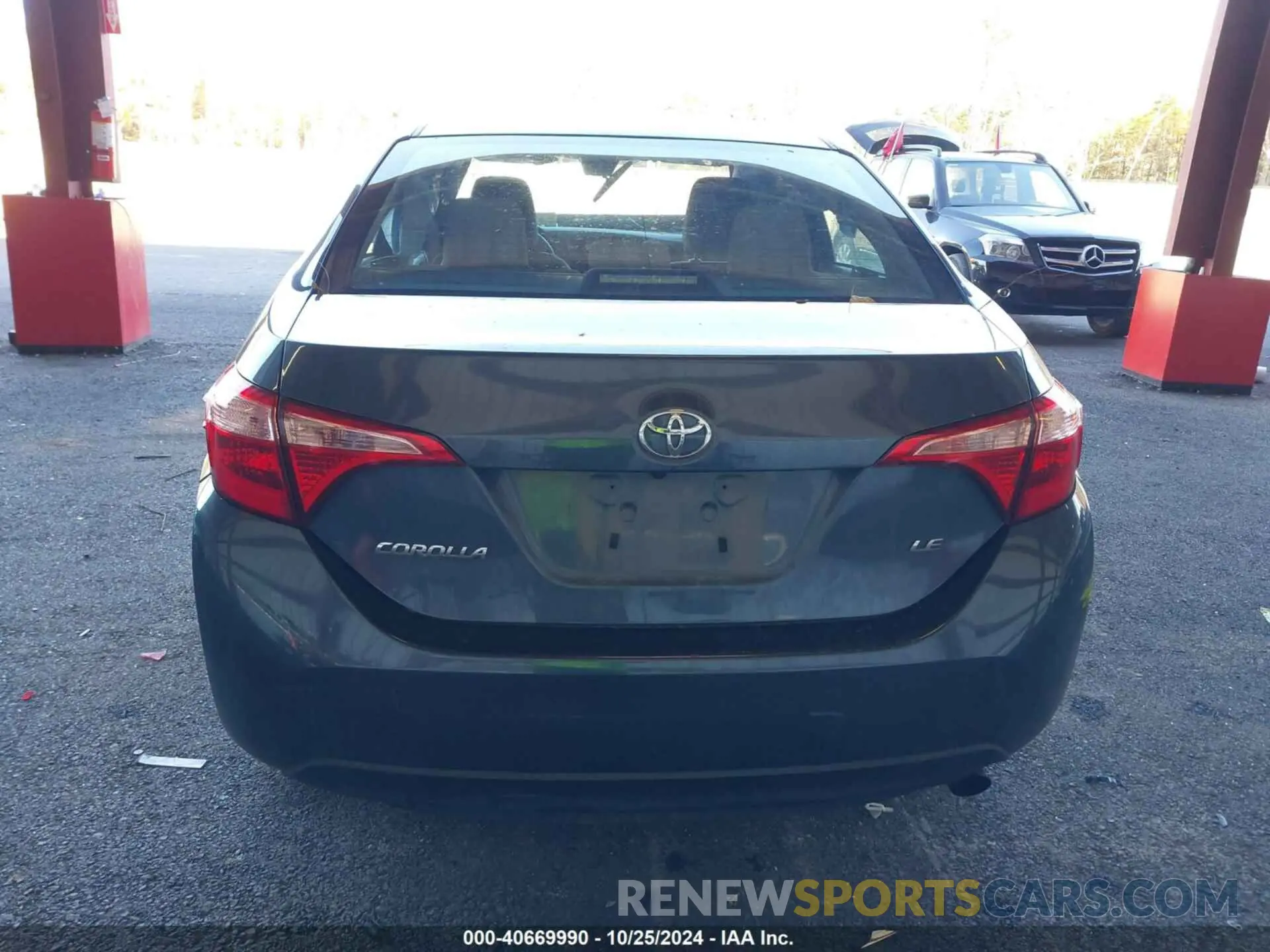 16 Photograph of a damaged car 2T1BURHE6KC216249 TOYOTA COROLLA 2019