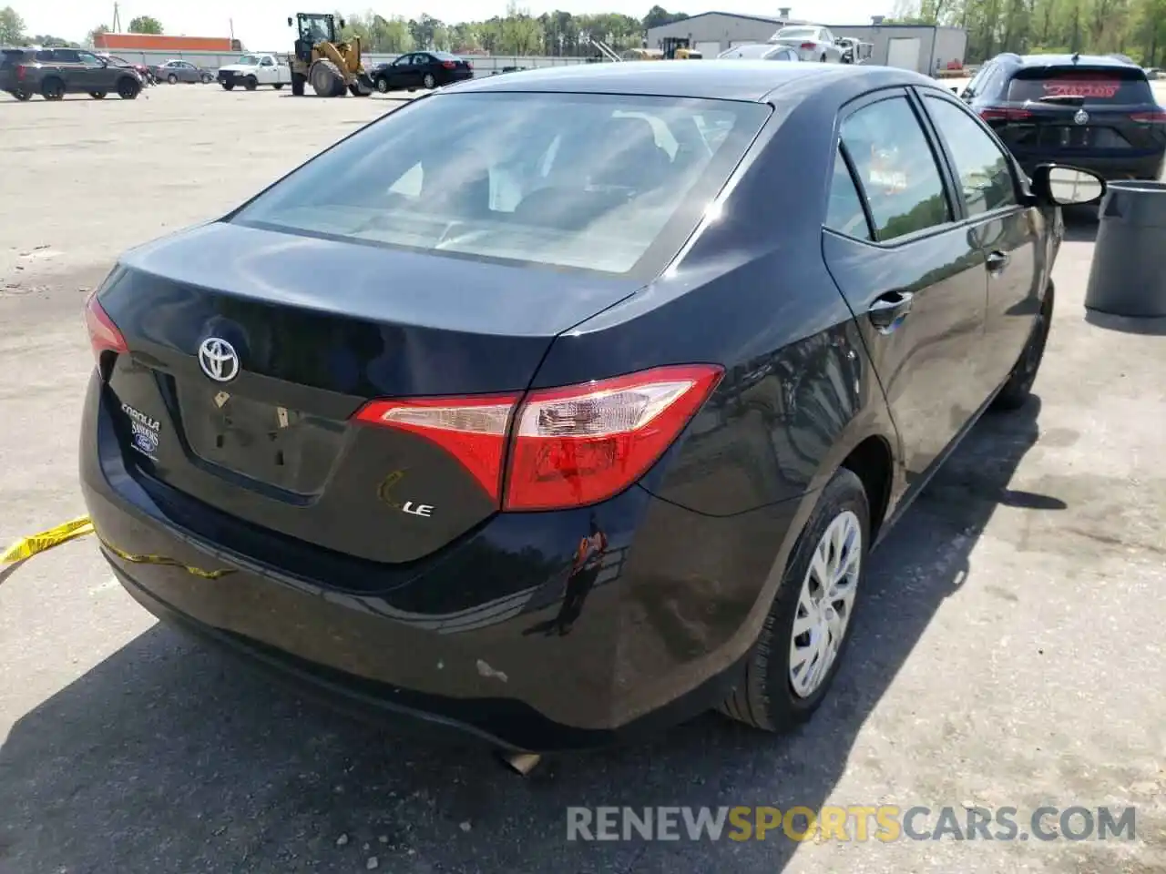 4 Photograph of a damaged car 2T1BURHE6KC220821 TOYOTA COROLLA 2019