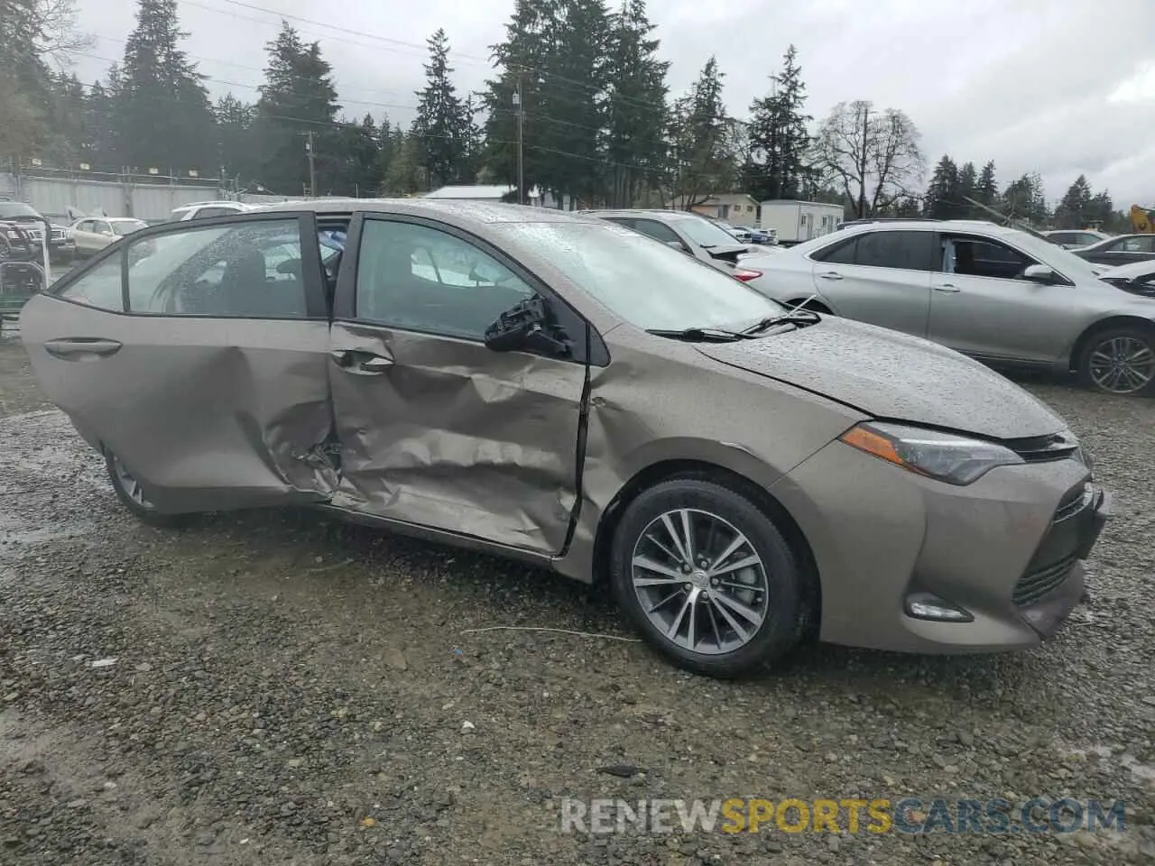 4 Photograph of a damaged car 2T1BURHE6KC220950 TOYOTA COROLLA 2019