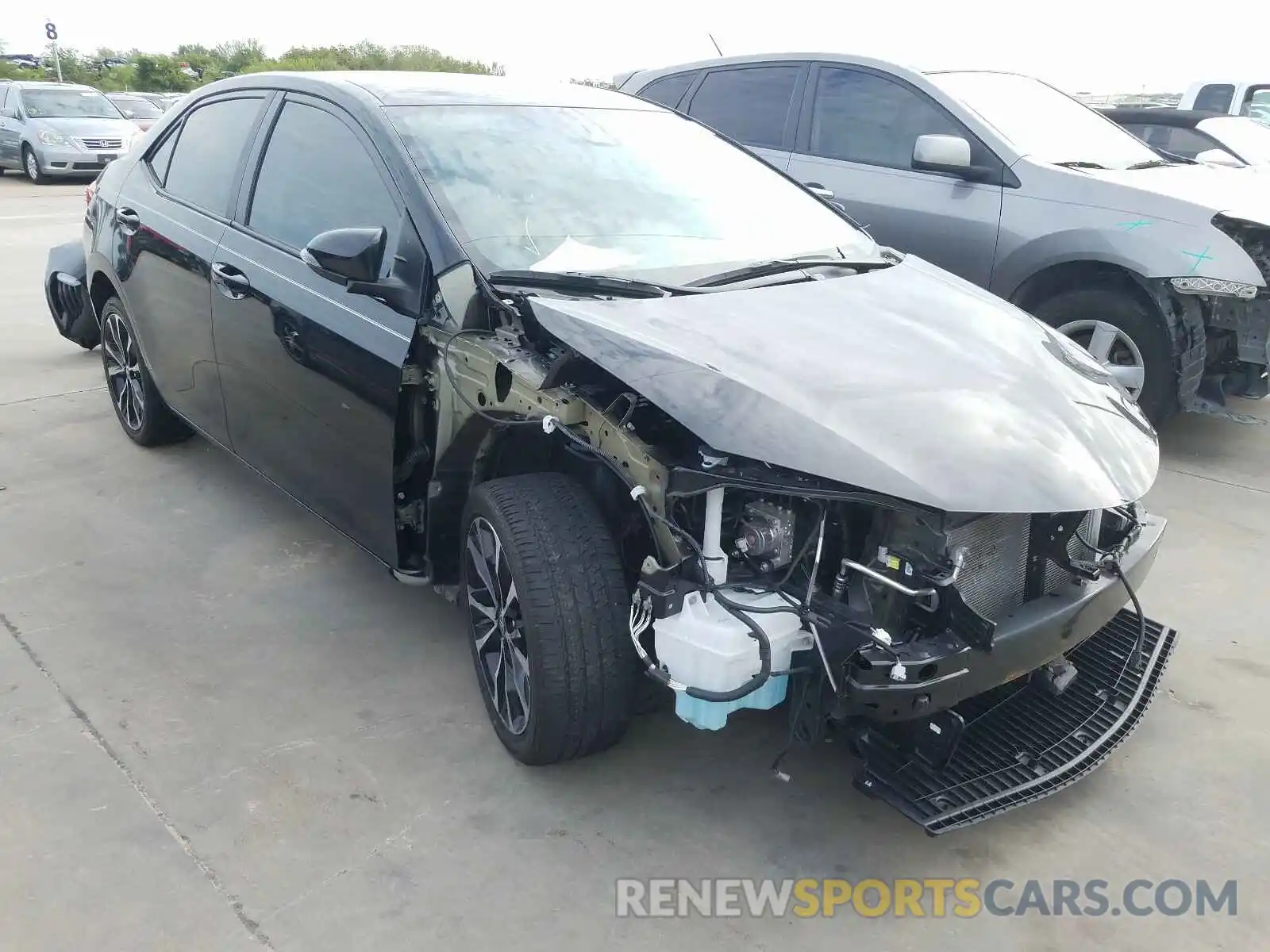 1 Photograph of a damaged car 2T1BURHE6KC221306 TOYOTA COROLLA 2019