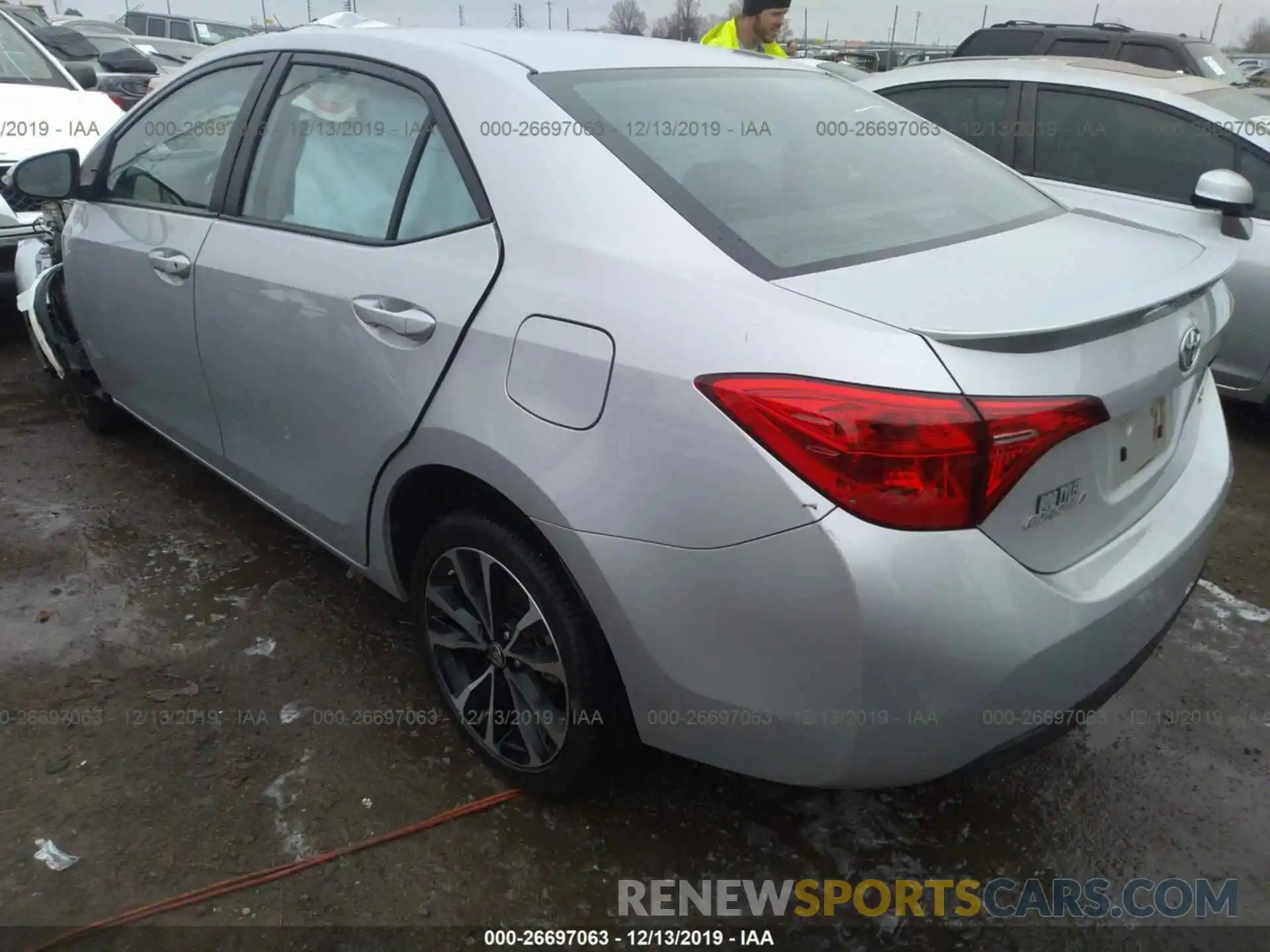 3 Photograph of a damaged car 2T1BURHE6KC222844 TOYOTA COROLLA 2019