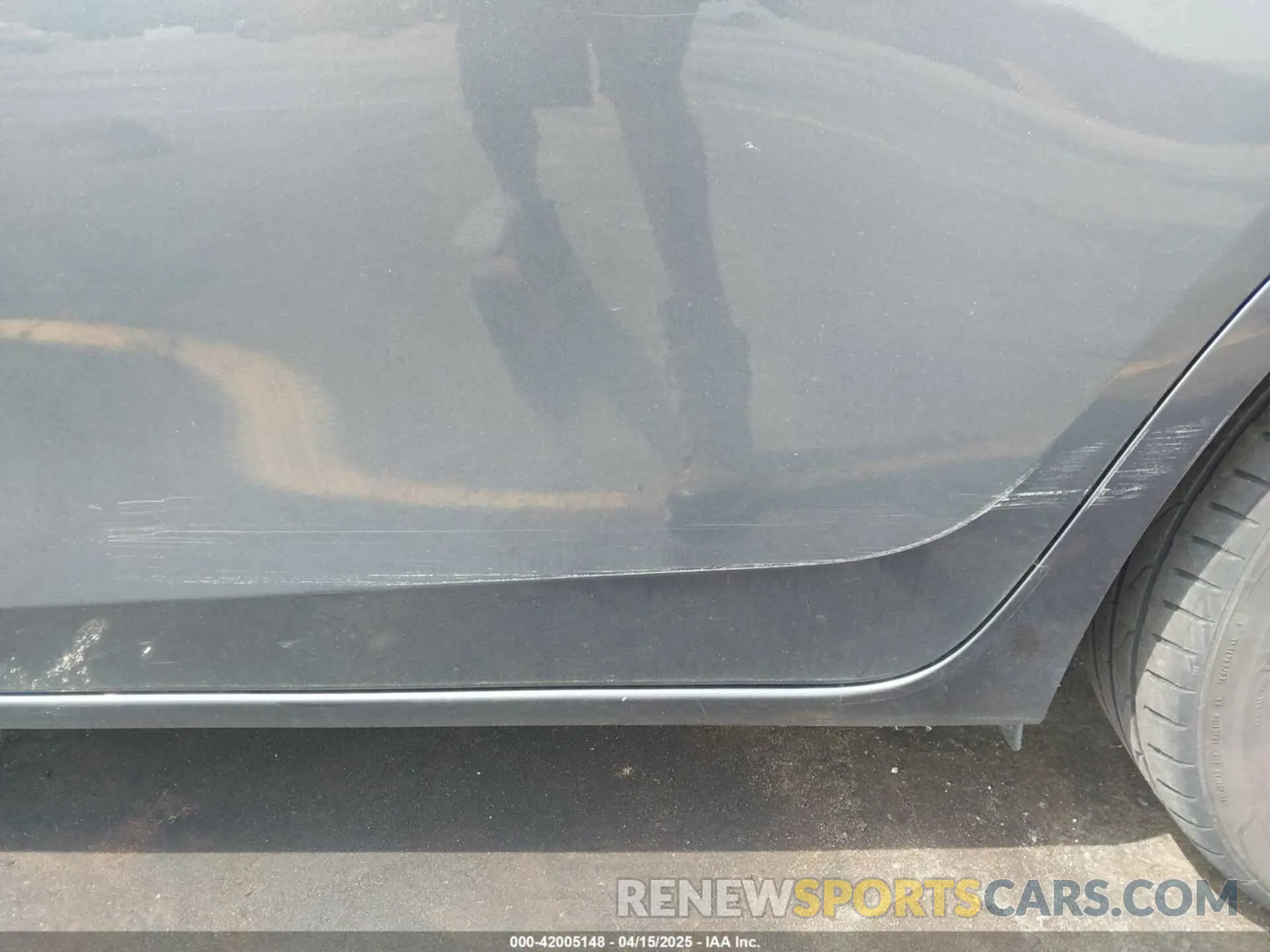 17 Photograph of a damaged car 2T1BURHE6KC223220 TOYOTA COROLLA 2019
