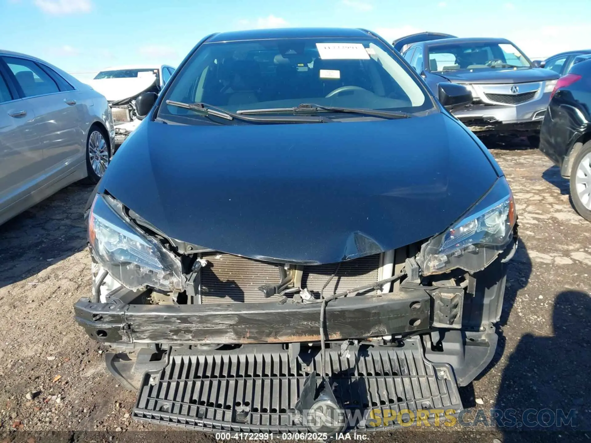 12 Photograph of a damaged car 2T1BURHE6KC235402 TOYOTA COROLLA 2019