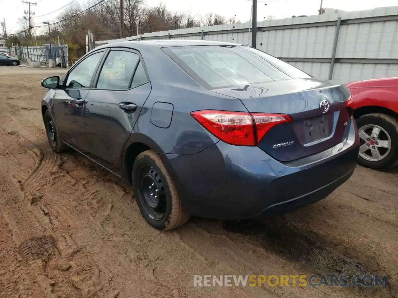 3 Photograph of a damaged car 2T1BURHE6KC235545 TOYOTA COROLLA 2019