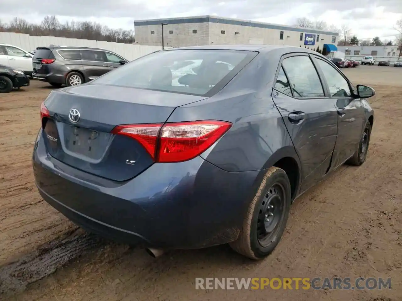 4 Photograph of a damaged car 2T1BURHE6KC235545 TOYOTA COROLLA 2019