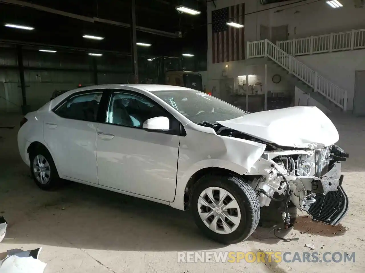 4 Photograph of a damaged car 2T1BURHE6KC236582 TOYOTA COROLLA 2019