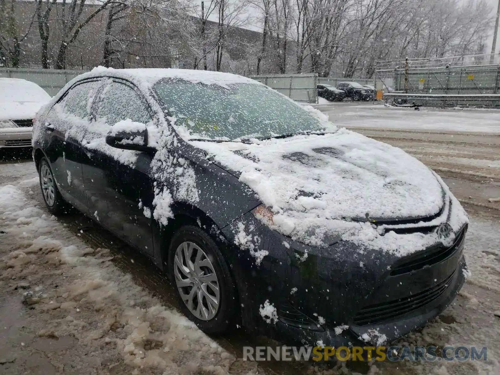 1 Photograph of a damaged car 2T1BURHE6KC238672 TOYOTA COROLLA 2019