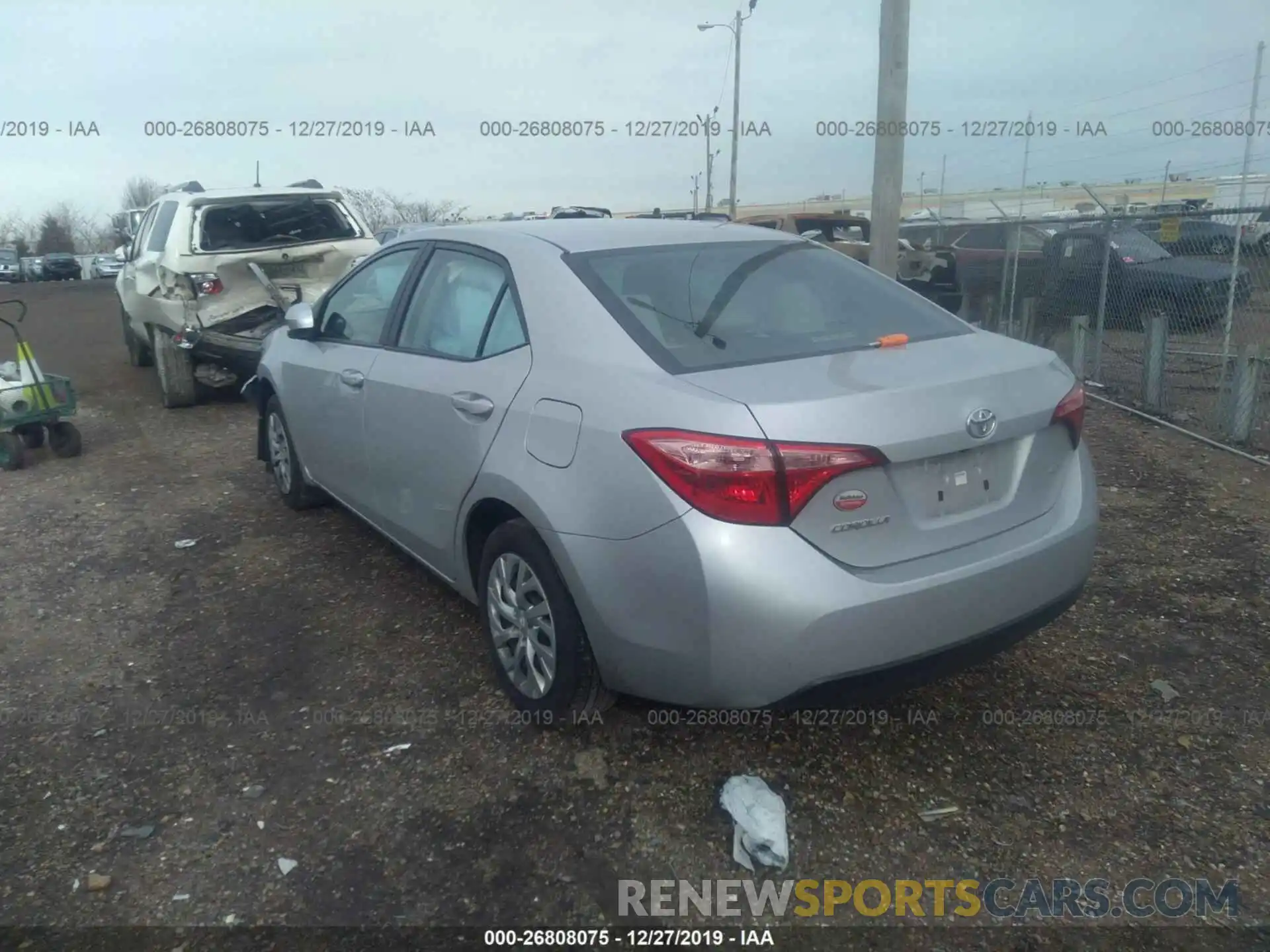 3 Photograph of a damaged car 2T1BURHE6KC246576 TOYOTA COROLLA 2019