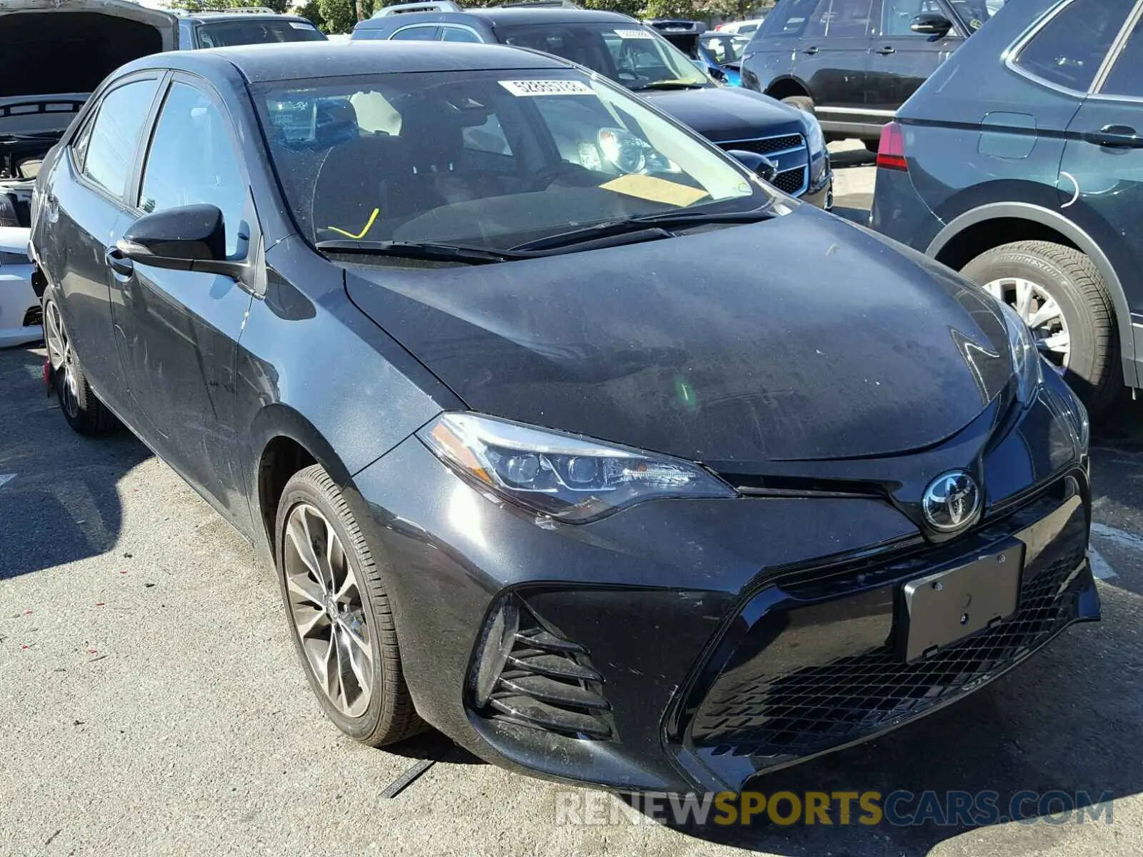 1 Photograph of a damaged car 2T1BURHE7KC126544 TOYOTA COROLLA 2019