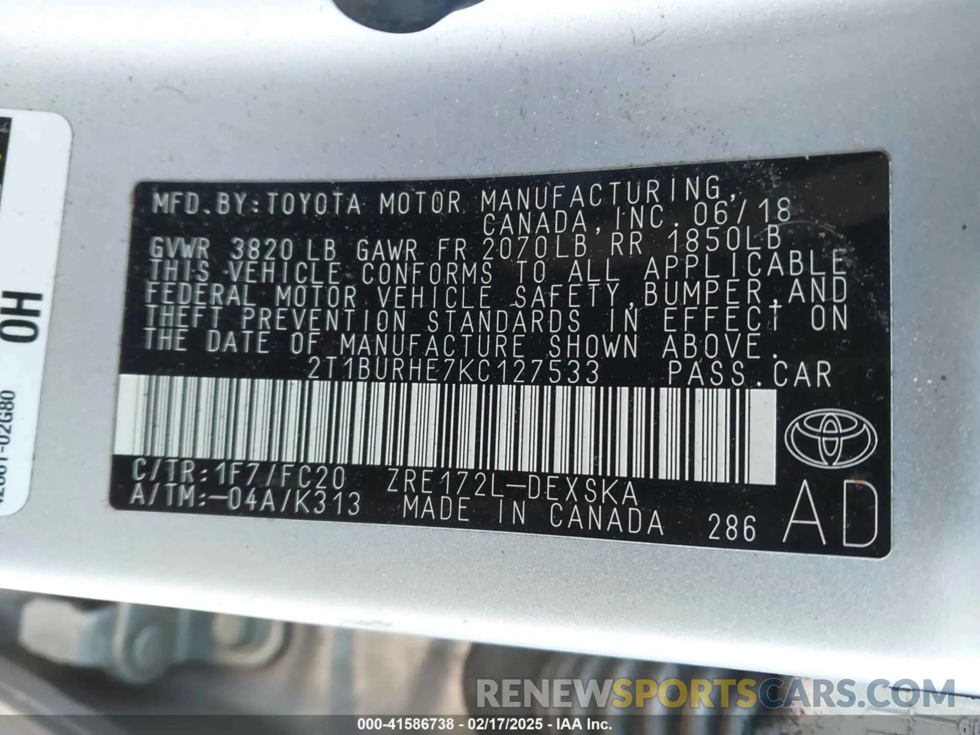 9 Photograph of a damaged car 2T1BURHE7KC127533 TOYOTA COROLLA 2019