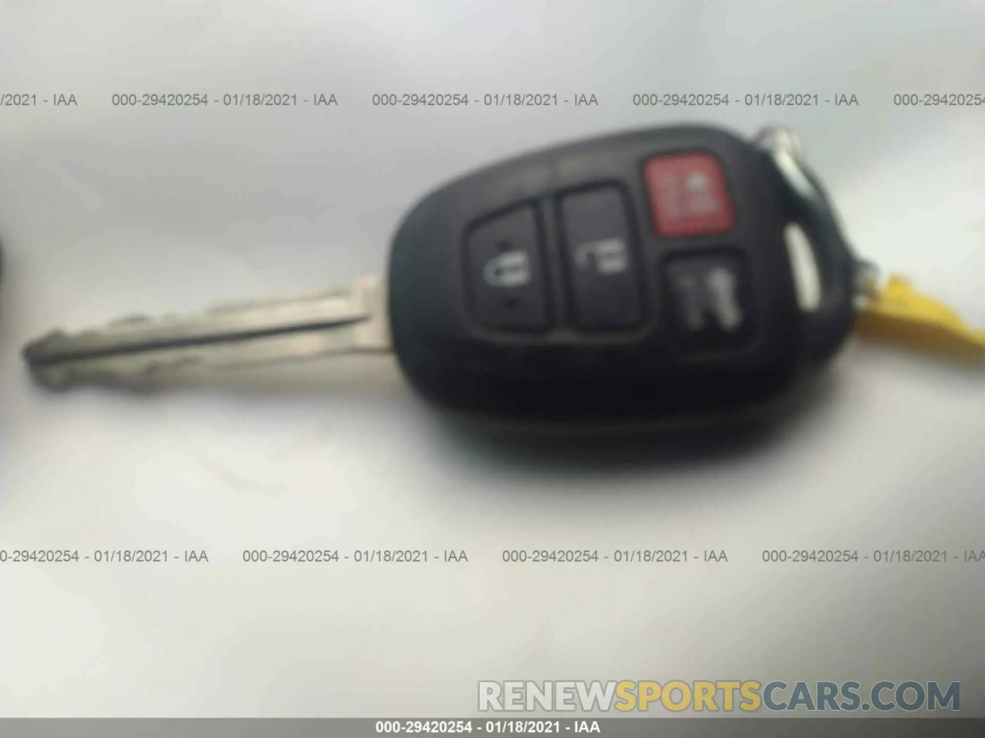 11 Photograph of a damaged car 2T1BURHE7KC132456 TOYOTA COROLLA 2019