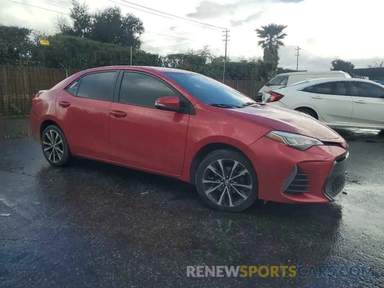 4 Photograph of a damaged car 2T1BURHE7KC134420 TOYOTA COROLLA 2019