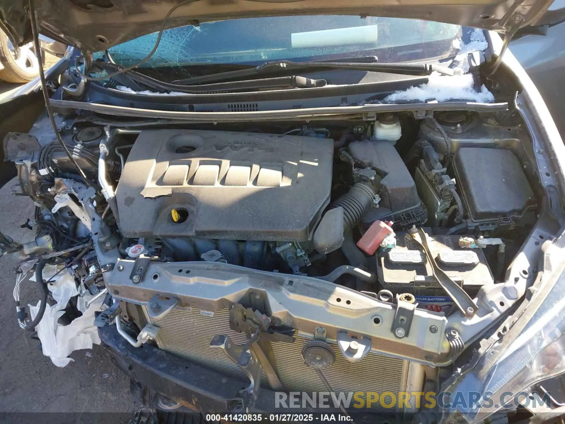 10 Photograph of a damaged car 2T1BURHE7KC135356 TOYOTA COROLLA 2019