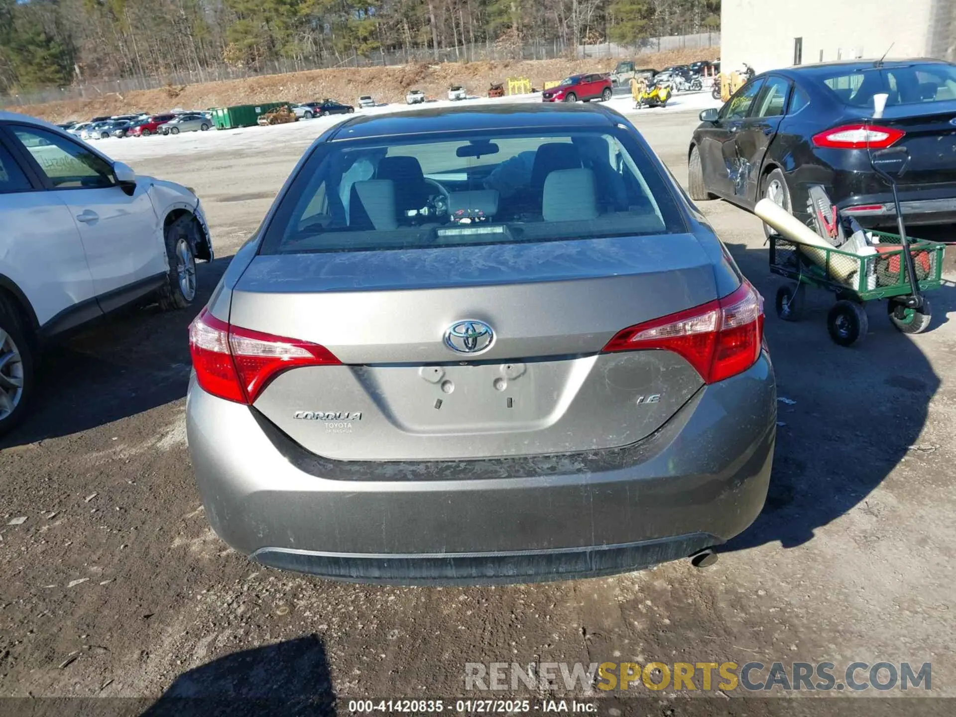 16 Photograph of a damaged car 2T1BURHE7KC135356 TOYOTA COROLLA 2019