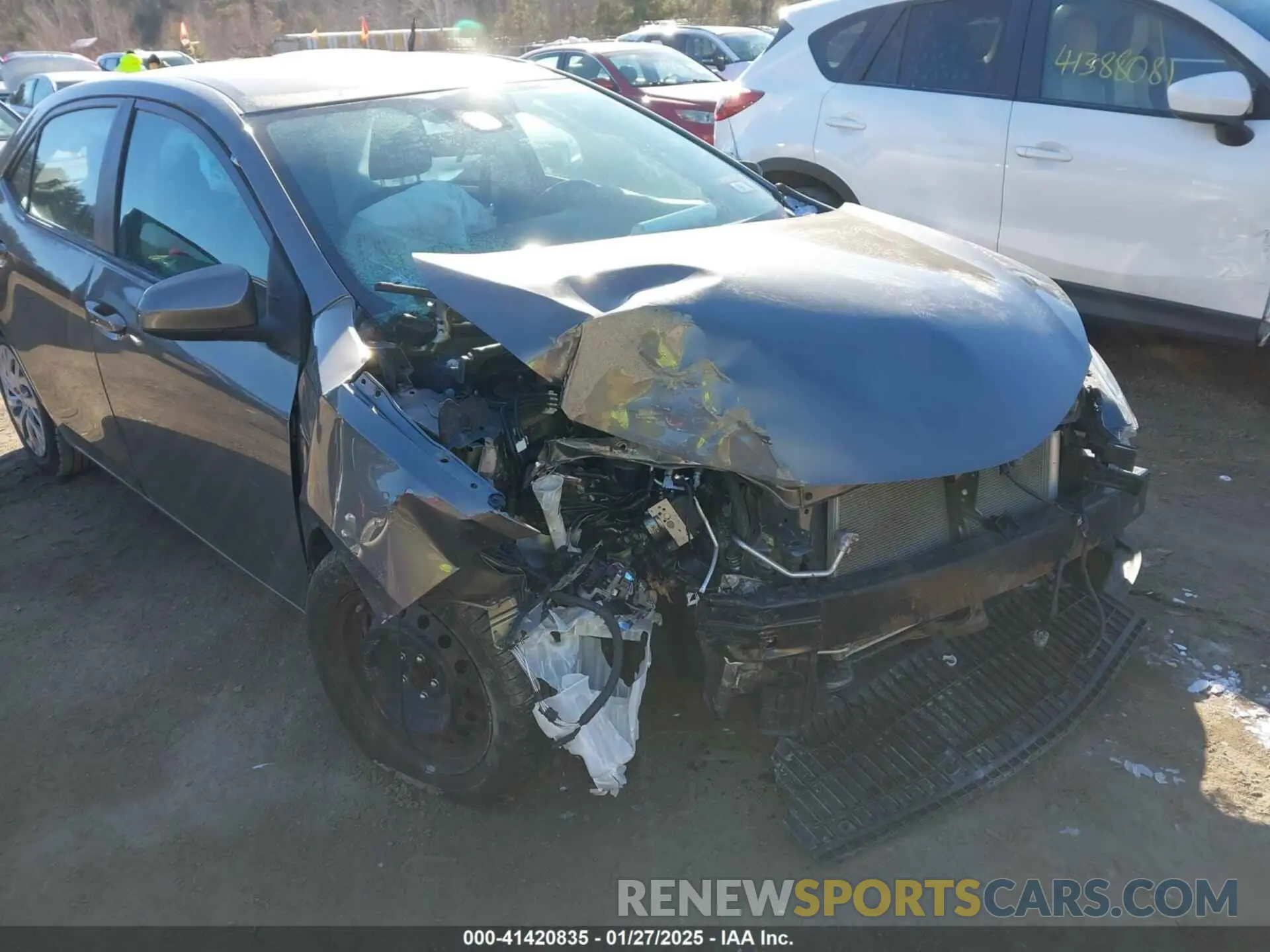 6 Photograph of a damaged car 2T1BURHE7KC135356 TOYOTA COROLLA 2019