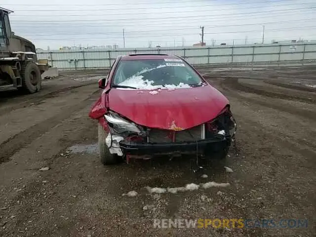 10 Photograph of a damaged car 2T1BURHE7KC142470 TOYOTA COROLLA 2019