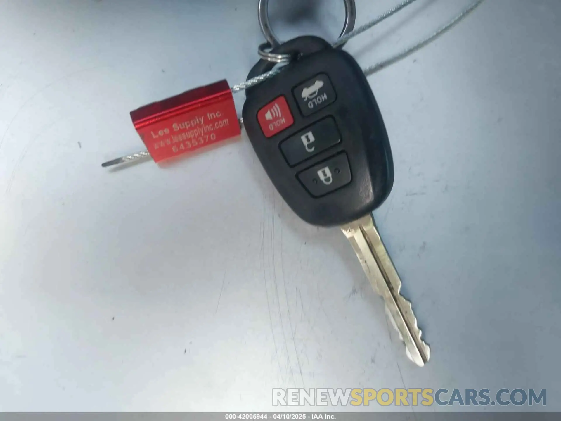 11 Photograph of a damaged car 2T1BURHE7KC147006 TOYOTA COROLLA 2019