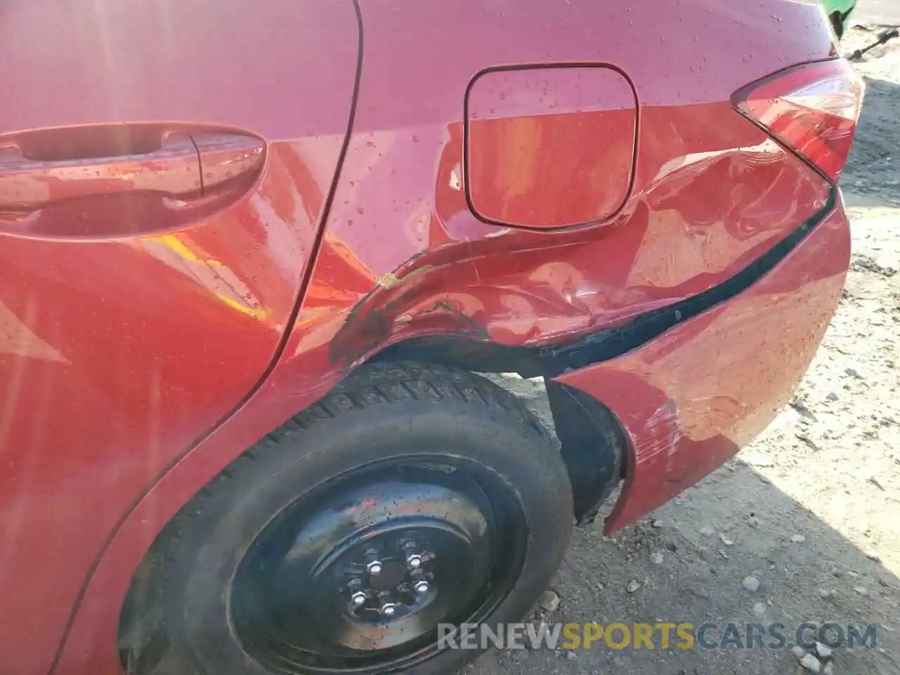 9 Photograph of a damaged car 2T1BURHE7KC149077 TOYOTA COROLLA 2019