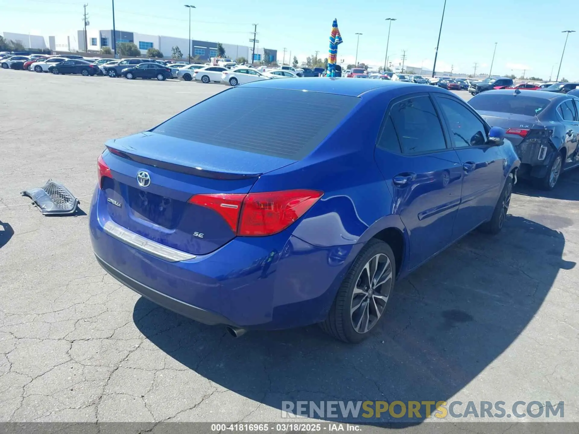 4 Photograph of a damaged car 2T1BURHE7KC151525 TOYOTA COROLLA 2019