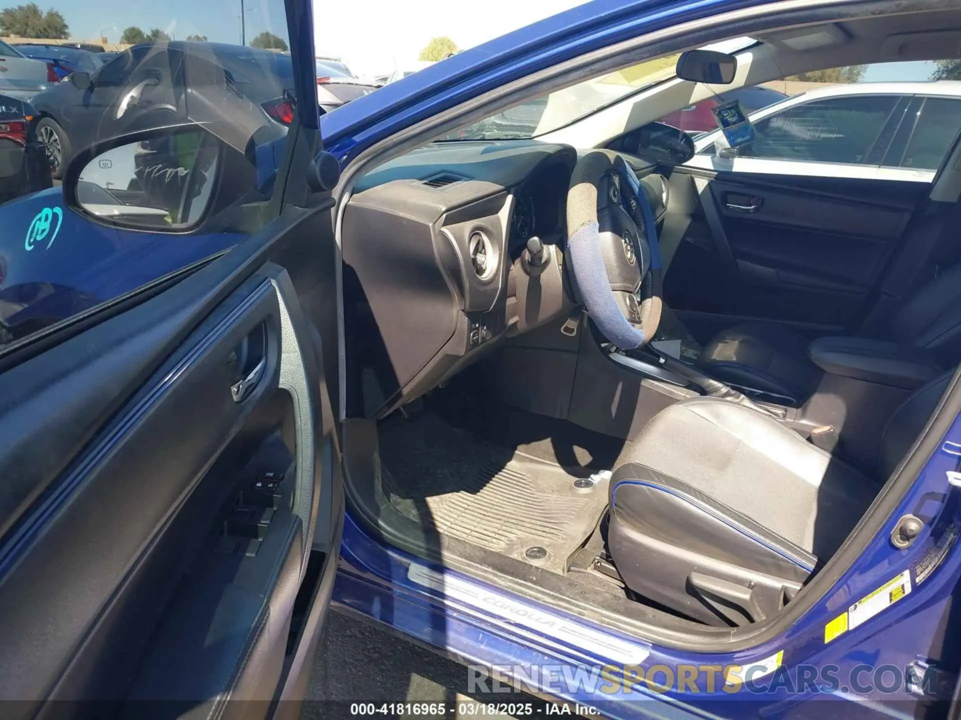 5 Photograph of a damaged car 2T1BURHE7KC151525 TOYOTA COROLLA 2019