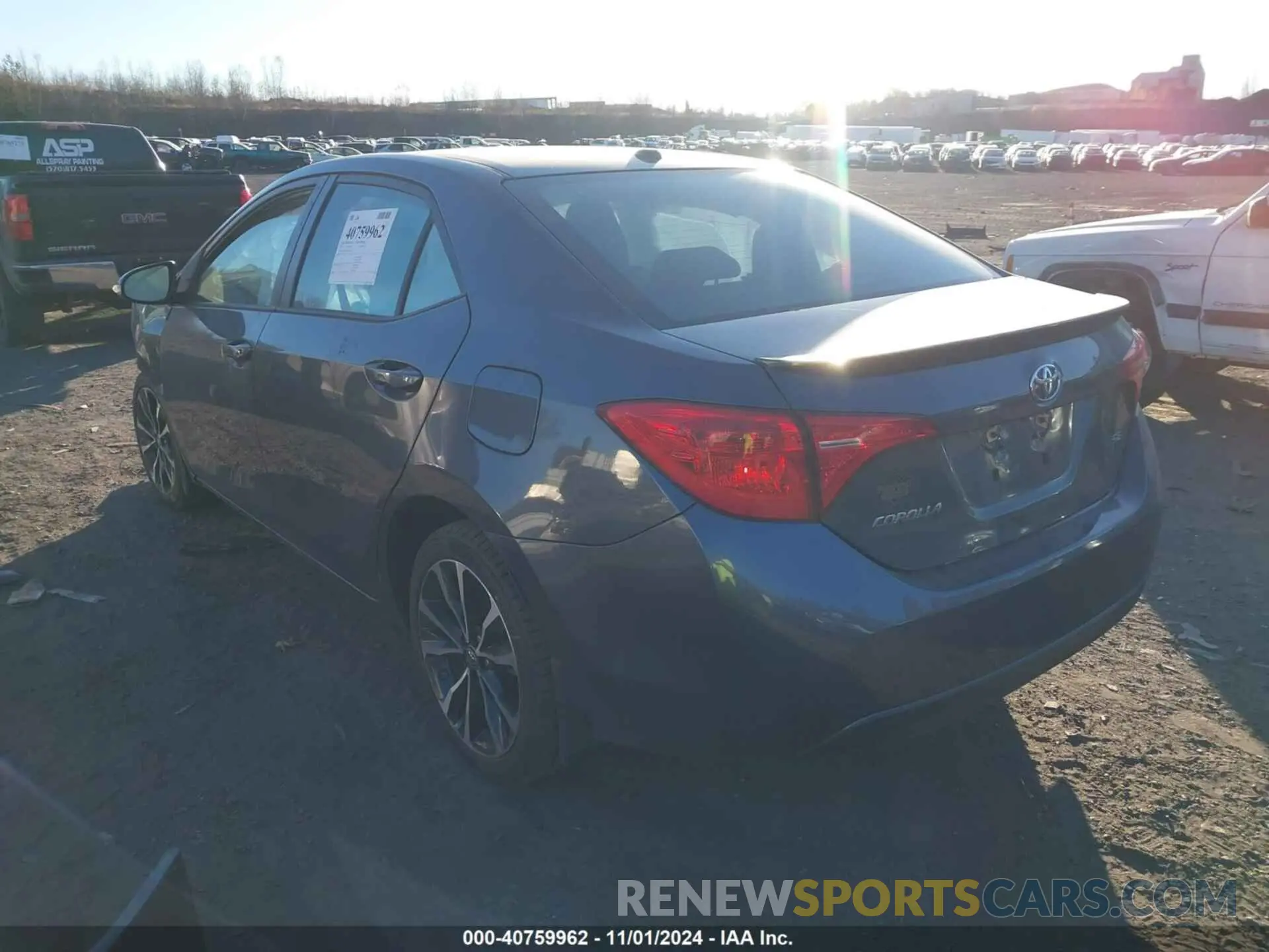 3 Photograph of a damaged car 2T1BURHE7KC158927 TOYOTA COROLLA 2019