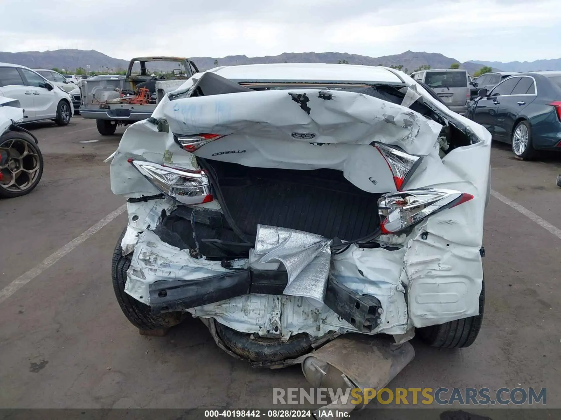 16 Photograph of a damaged car 2T1BURHE7KC180085 TOYOTA COROLLA 2019