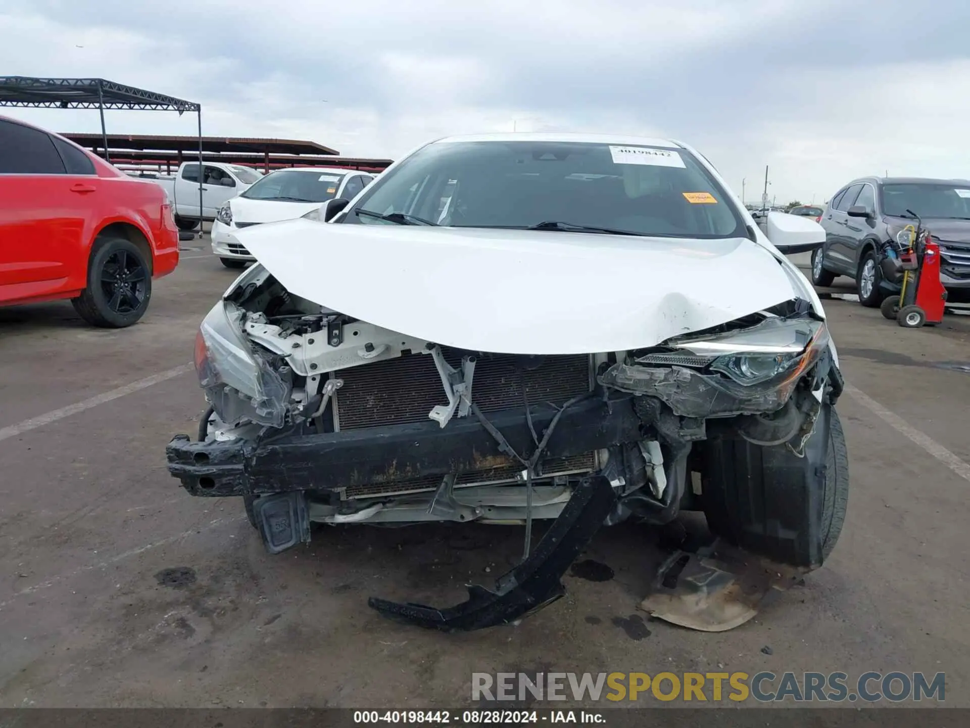 6 Photograph of a damaged car 2T1BURHE7KC180085 TOYOTA COROLLA 2019