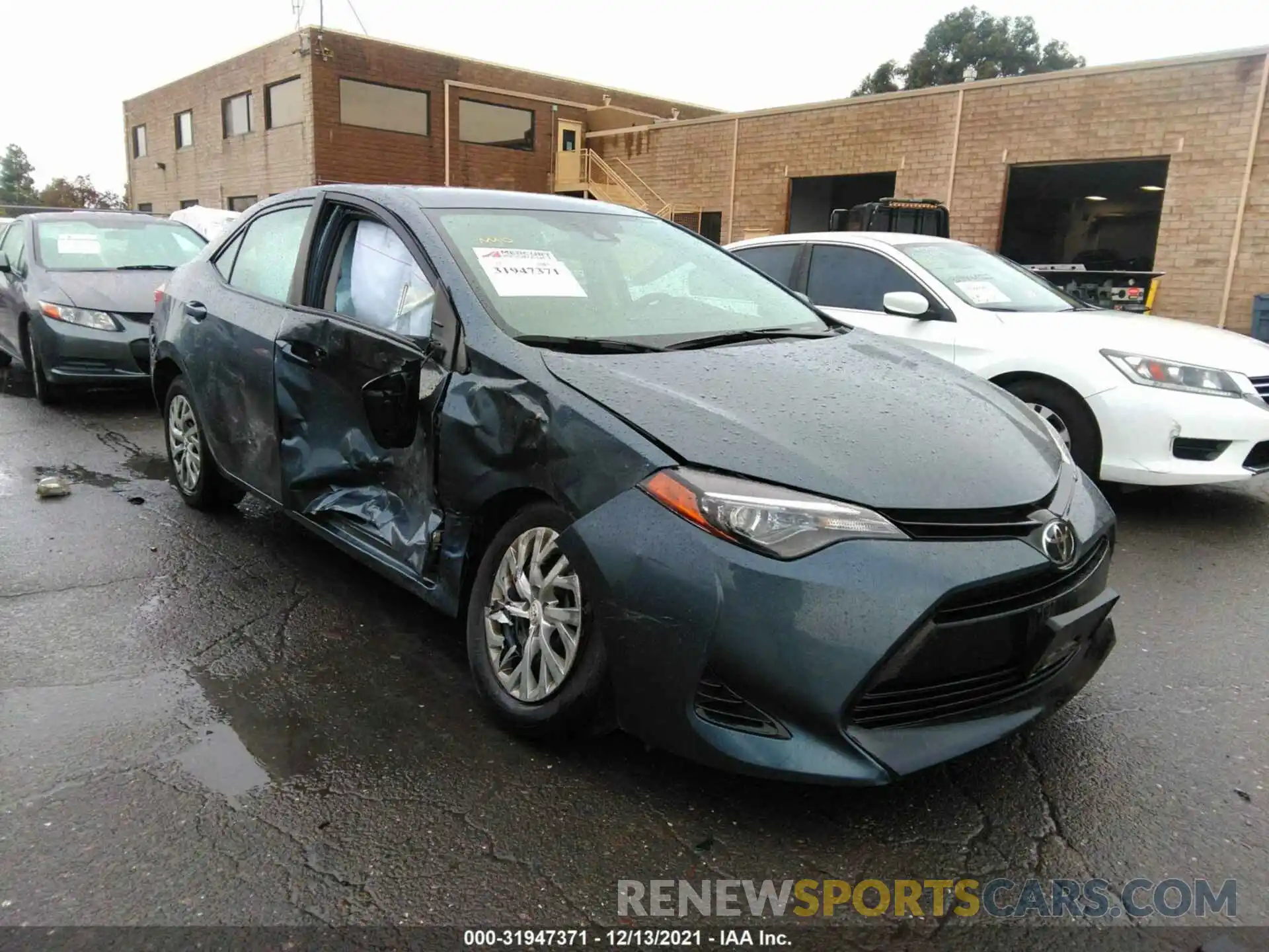 1 Photograph of a damaged car 2T1BURHE7KC180314 TOYOTA COROLLA 2019