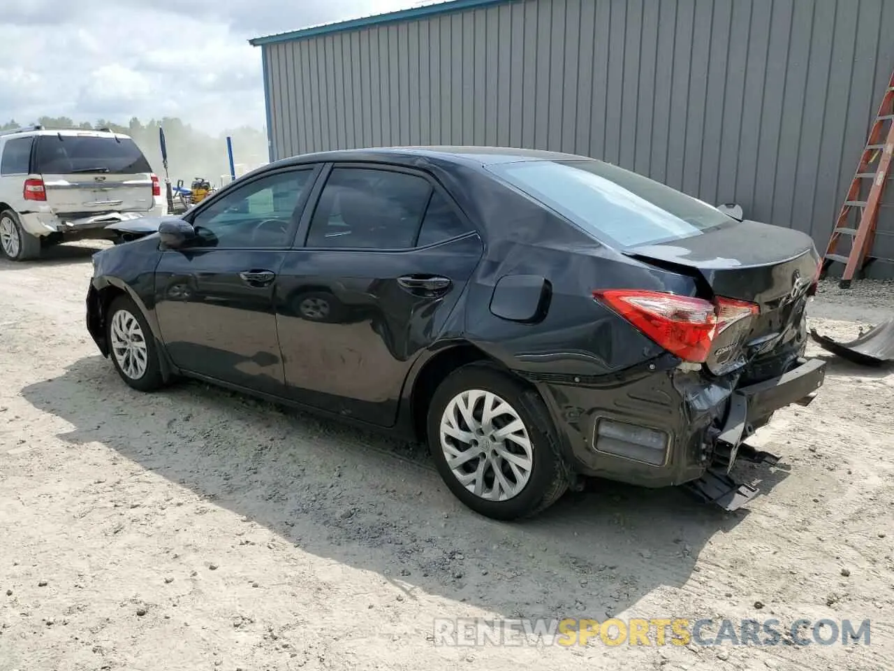 2 Photograph of a damaged car 2T1BURHE7KC184329 TOYOTA COROLLA 2019